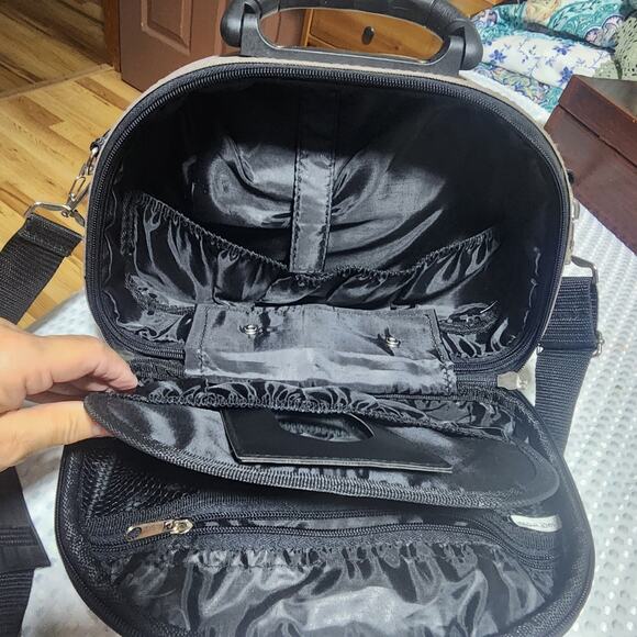 LUCA VERGANI EUC MAKEUP TRAVEL CARRY CASE CROSSBODY BAG - Picture 6 of 10